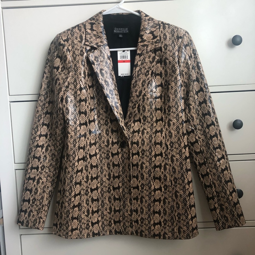 NWT Danielle Bernstein Snakeskin Blazer